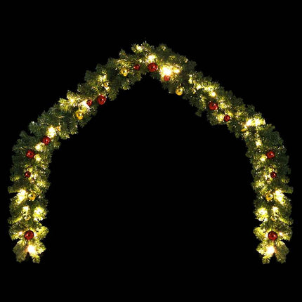 Guirlande De Noël Décorée Avec Boules Et Lumières Led