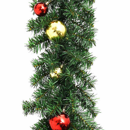 Guirlande De Noël Décorée Avec Boules